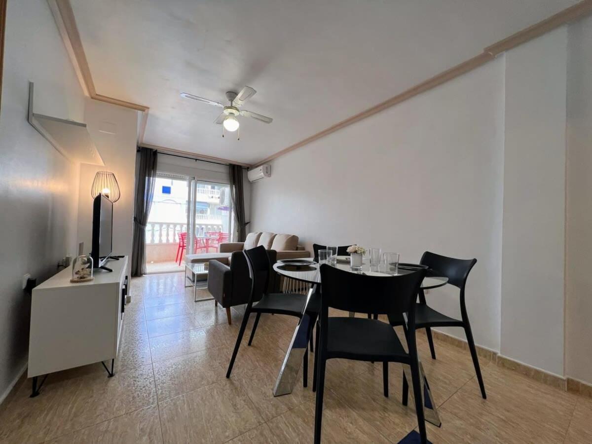 Welcoming Seafront Apartment Tv15 Торевьиа Экстерьер фото