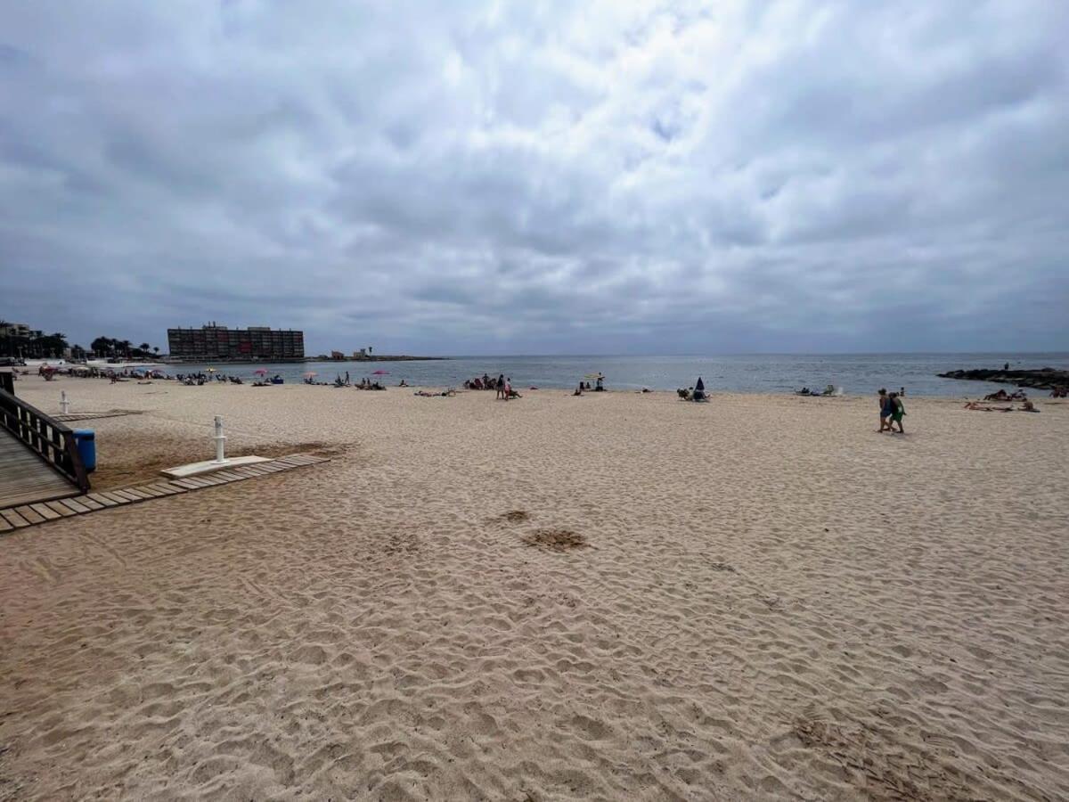 Welcoming Seafront Apartment Tv15 Торевьиа Экстерьер фото